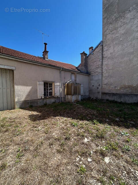 Maison à LAFERTE-SUR-AUBE