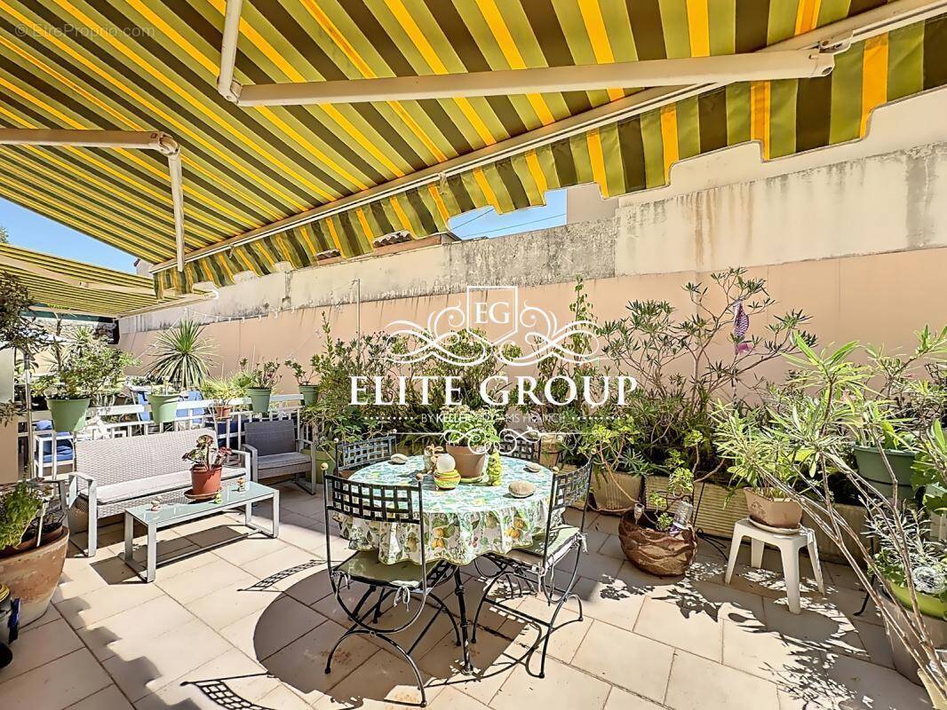 Appartement à CANNES