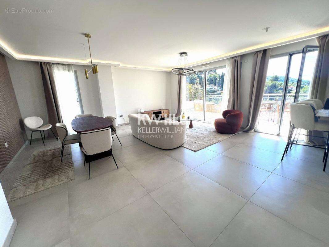 Appartement à LE CANNET