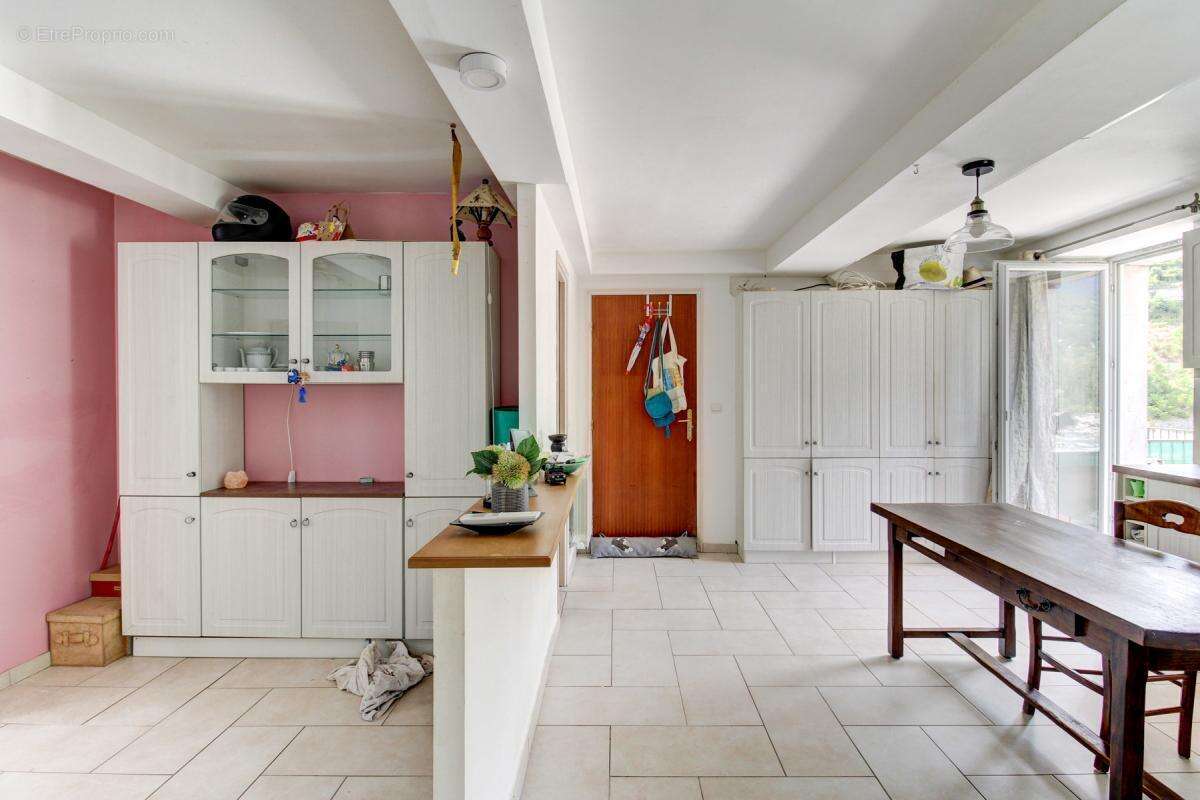 Appartement à LANTOSQUE