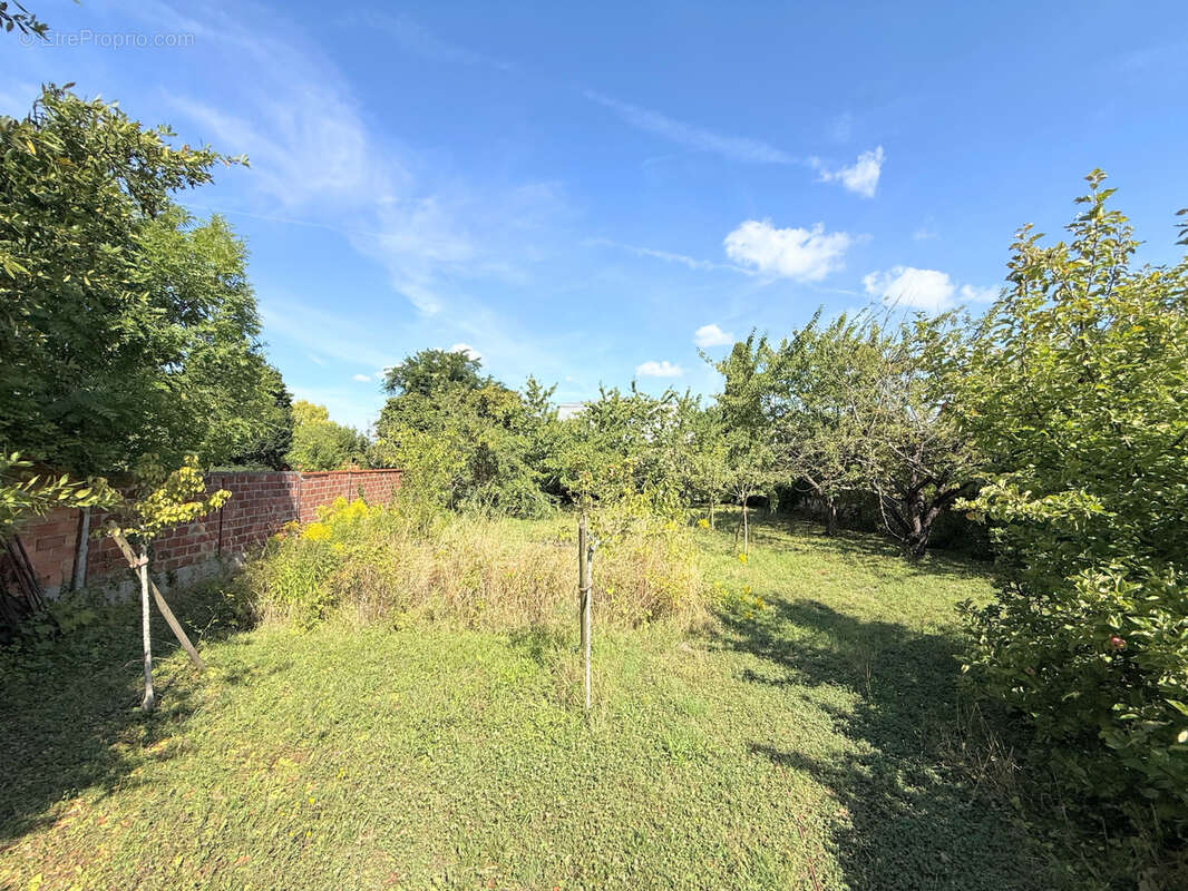 Terrain à RUEIL-MALMAISON