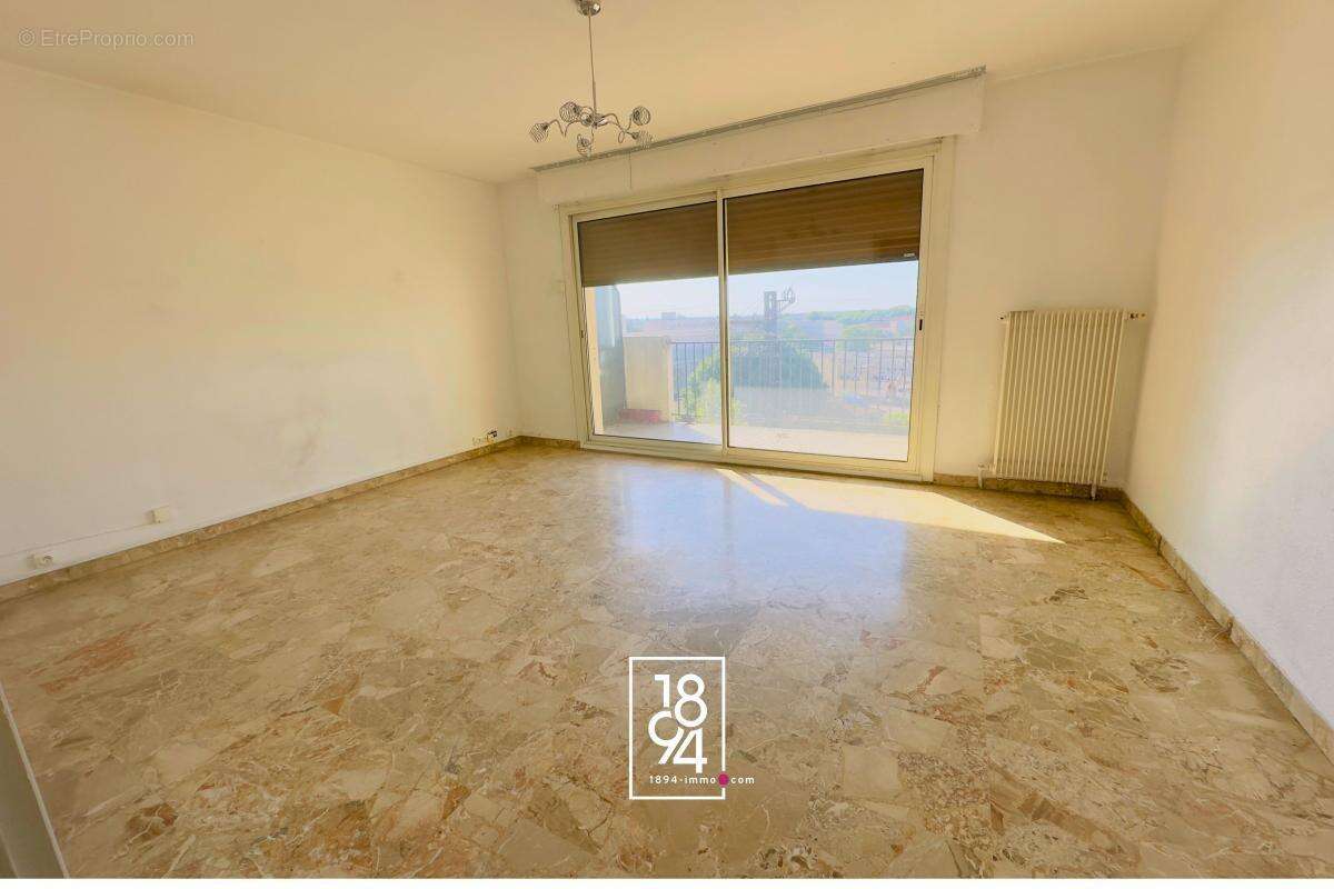 Appartement à NIMES