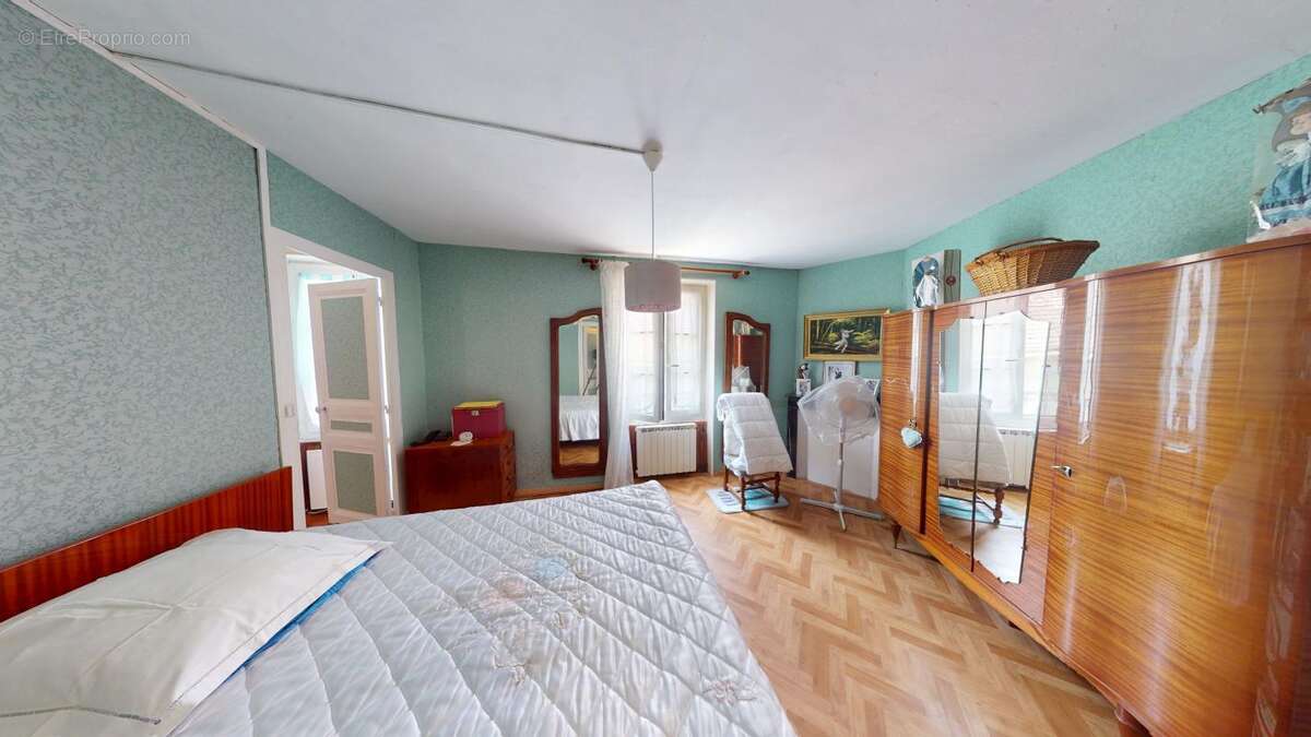 Maison à MENETREOL-SOUS-SANCERRE