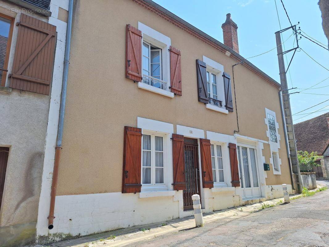 Maison à MENETREOL-SOUS-SANCERRE