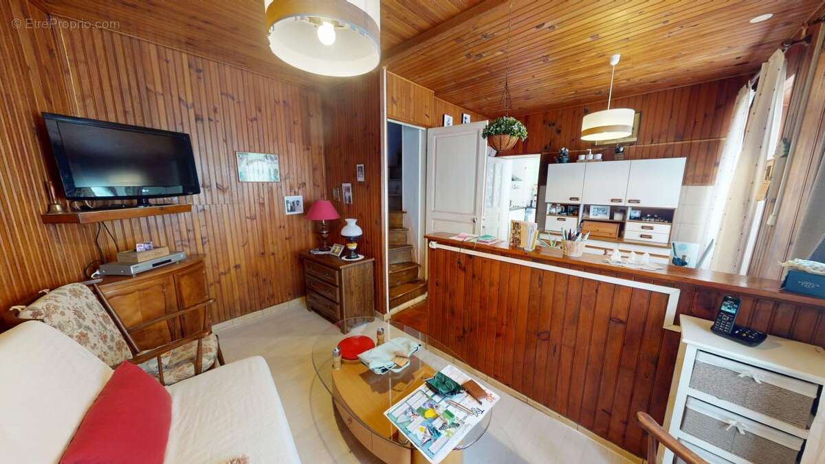 Maison à MENETREOL-SOUS-SANCERRE