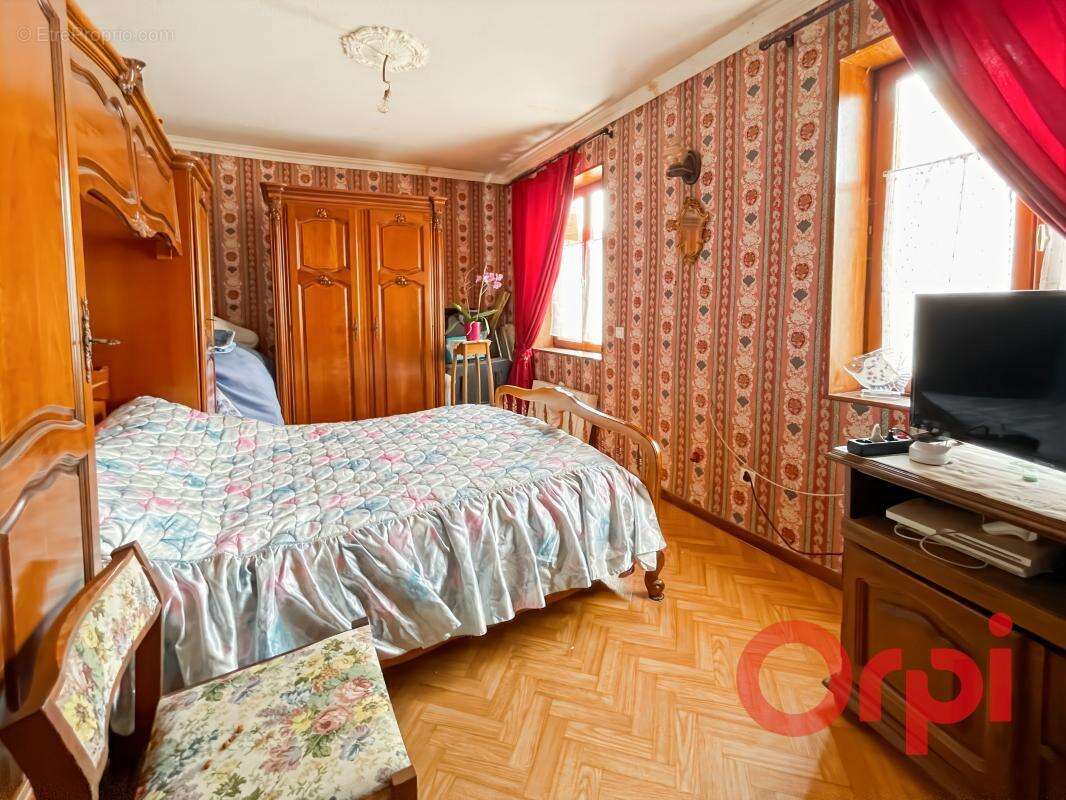 Maison à SAULZAIS-LE-POTIER