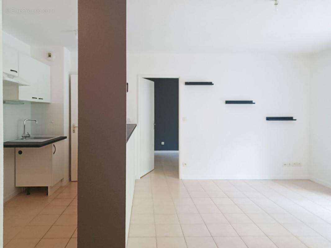 Appartement à SAINT-ASTIER