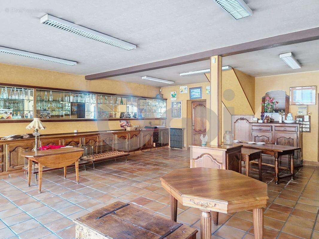 Appartement à TERRASSON-LAVILLEDIEU