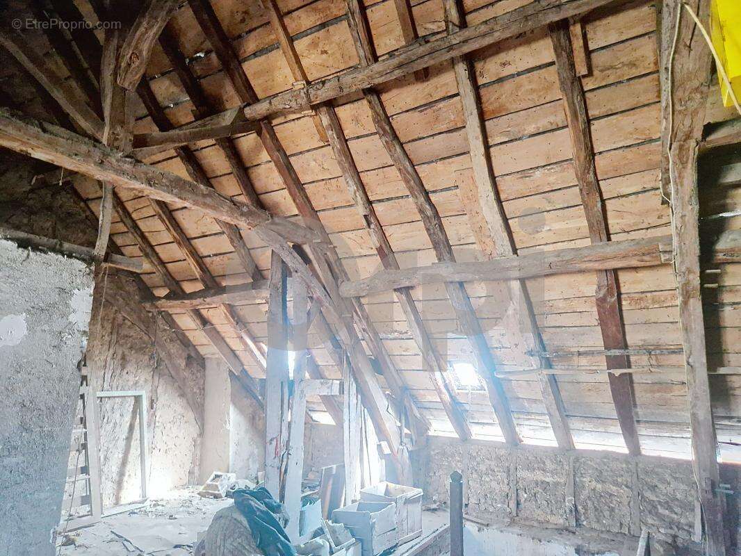 Appartement à TERRASSON-LAVILLEDIEU