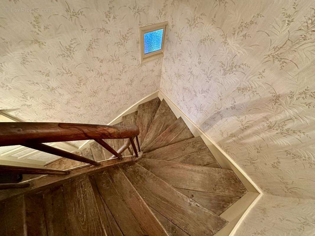 Maison à CRESSENSAC