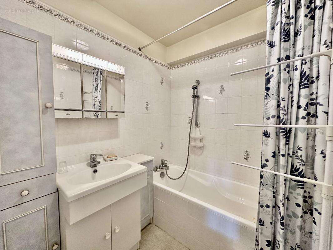 Maison à CRESSENSAC