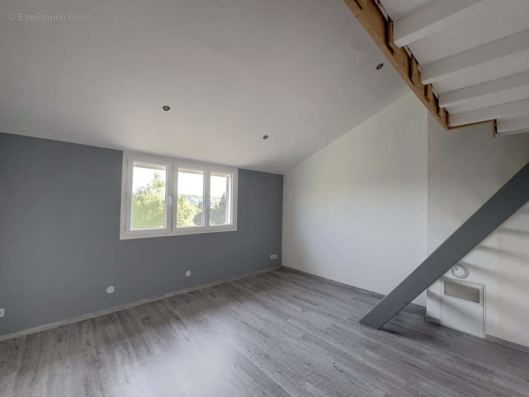 Maison à SAINT-REMY-SUR-AVRE