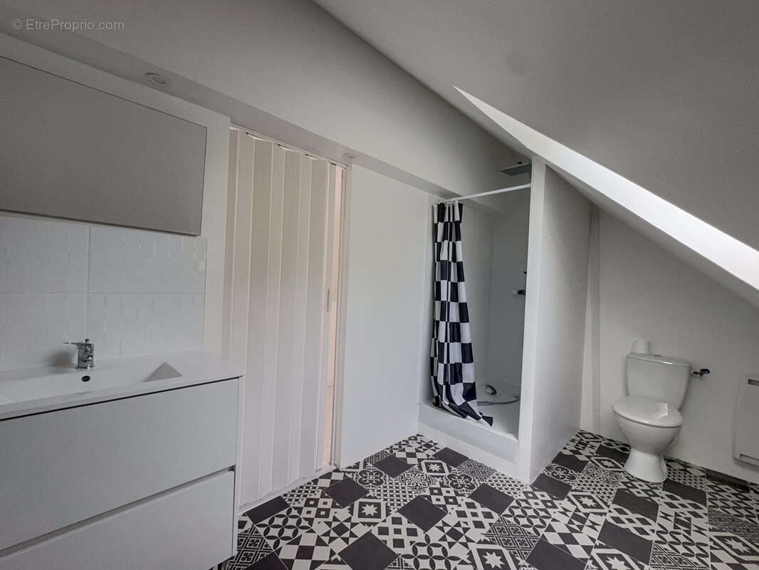 Maison à SAINT-REMY-SUR-AVRE