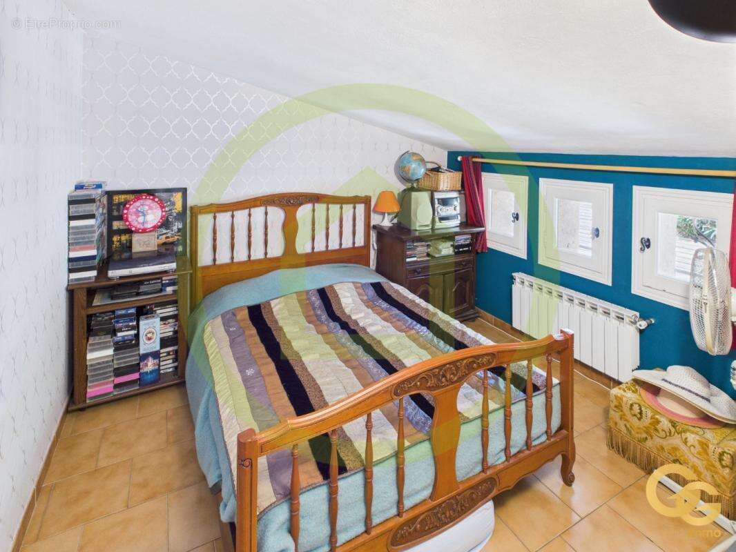 Maison à MANDELIEU-LA-NAPOULE