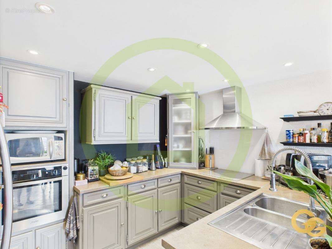 Maison à MANDELIEU-LA-NAPOULE