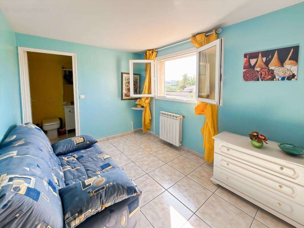 Maison à LIGNAN-SUR-ORB