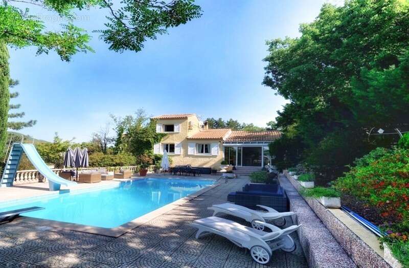 Maison à LA BOISSIERE