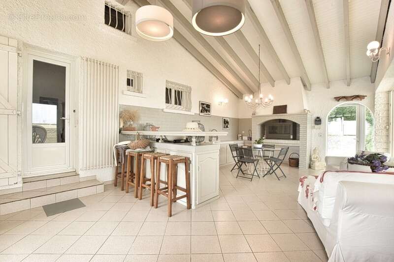 Maison à LA BOISSIERE