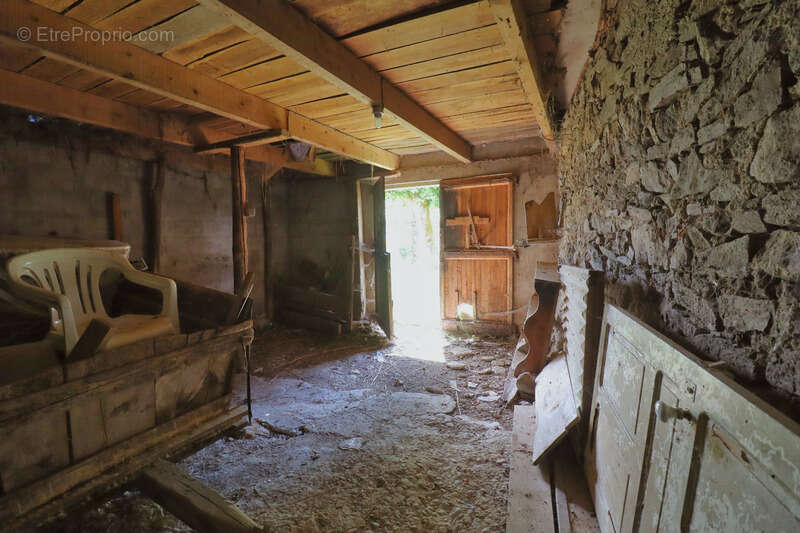 Maison à CHALVIGNAC