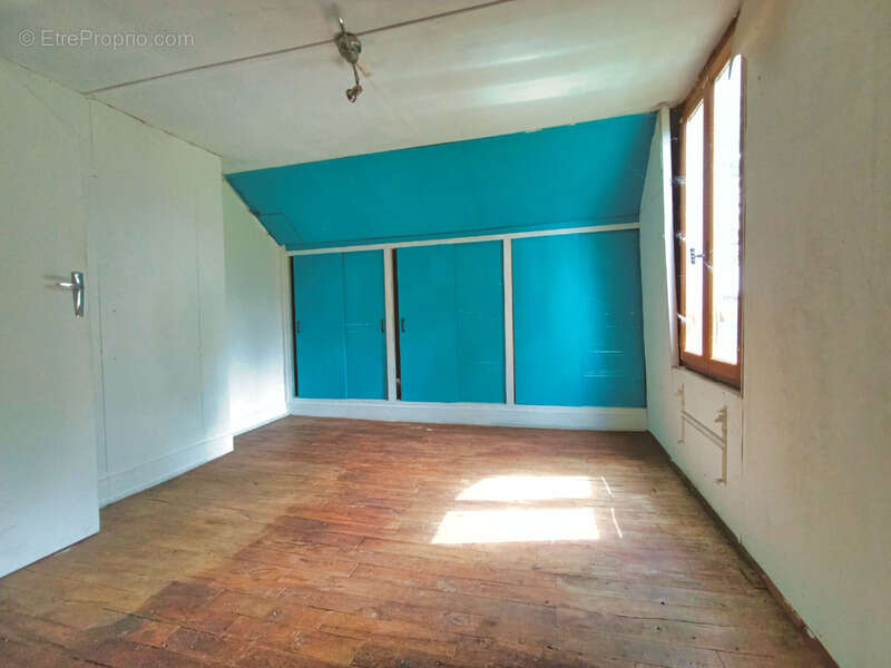 Maison à CHALVIGNAC