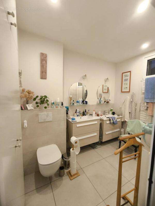 Maison à SAINT-JUNIEN