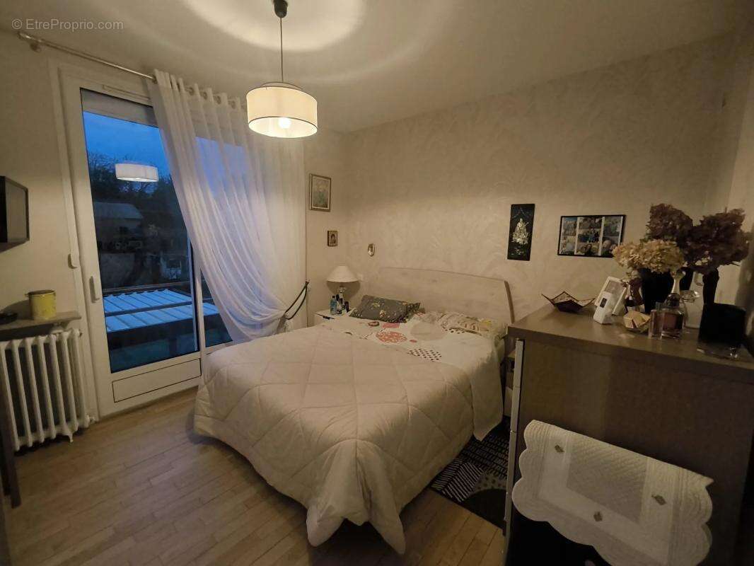 Maison à SAINT-JUNIEN