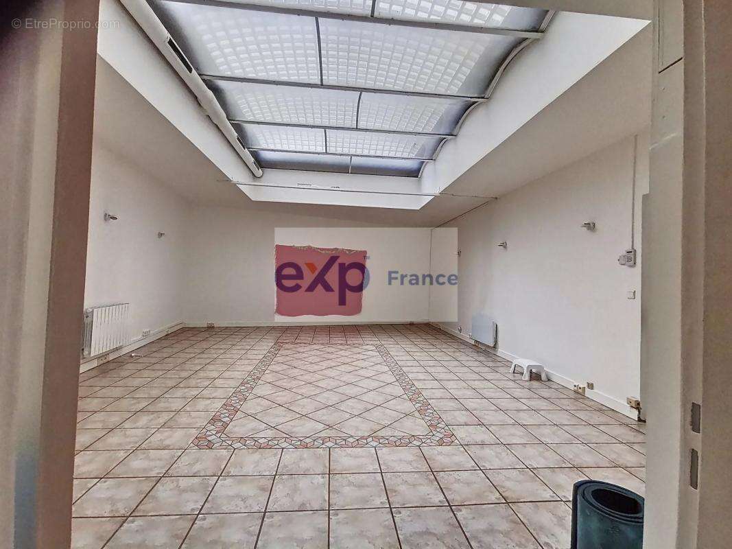 Commerce à PARIS-13E