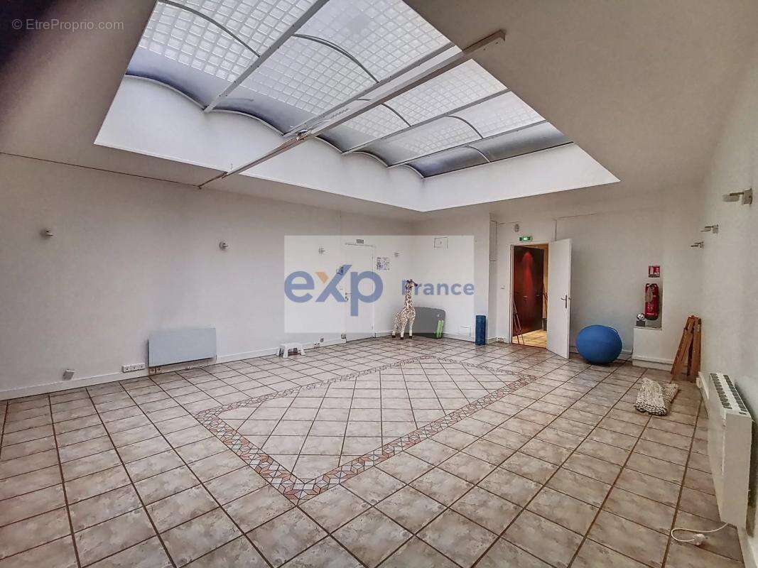 Commerce à PARIS-13E