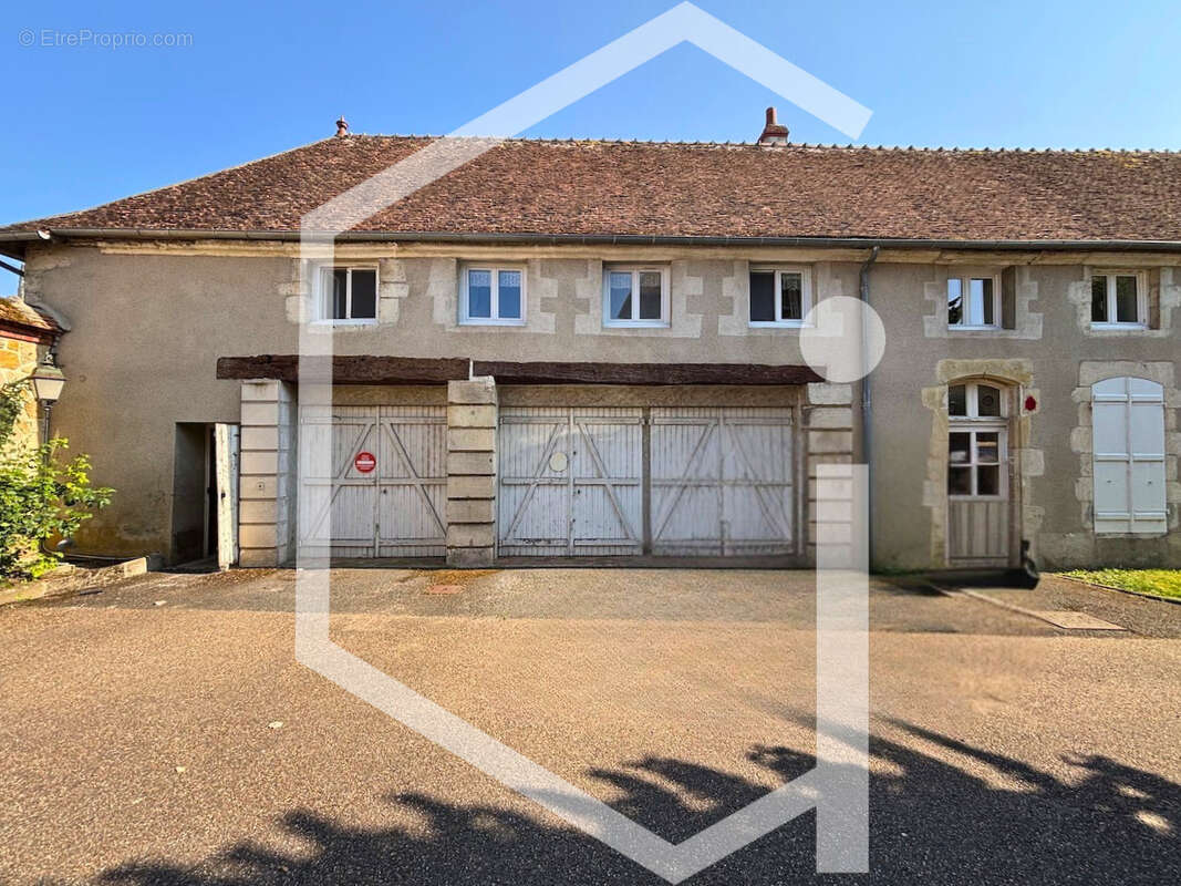 Appartement à COSNE-COURS-SUR-LOIRE