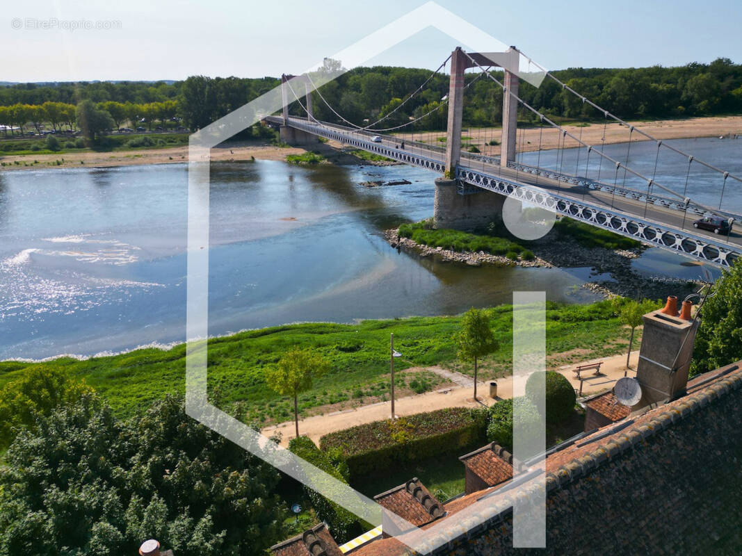 Appartement à COSNE-COURS-SUR-LOIRE