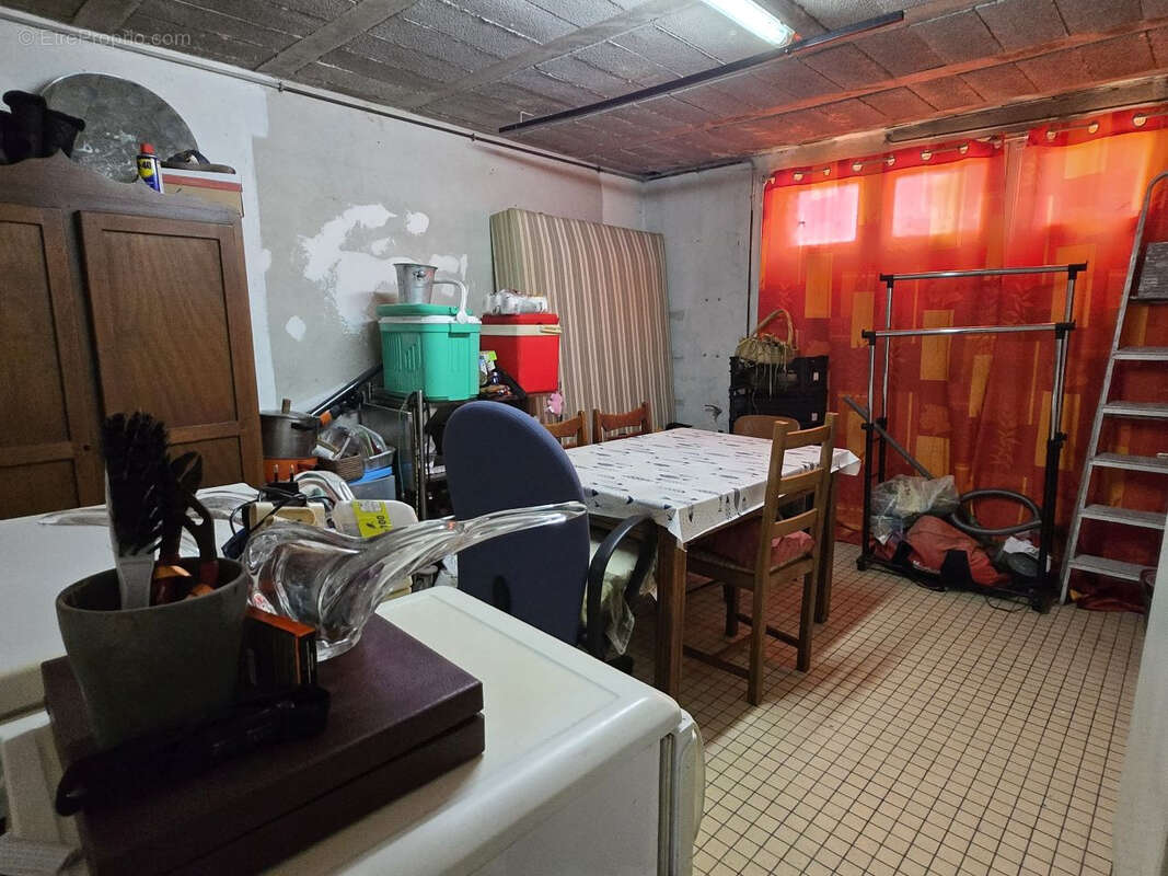 Maison à SAINT-ASTIER