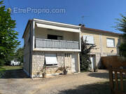 Maison à SAINT-ASTIER