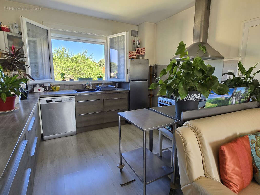 Maison à SAINT-ASTIER