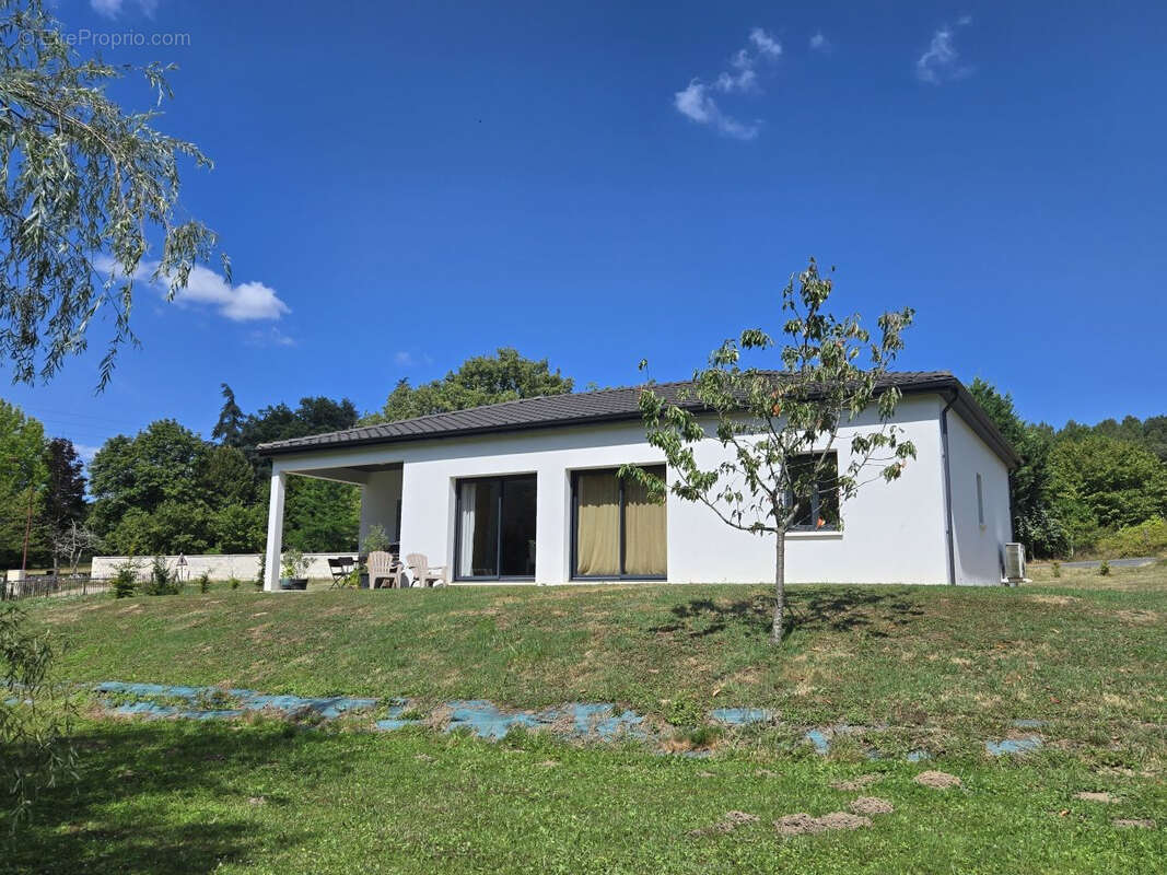 Maison à VILLAMBLARD