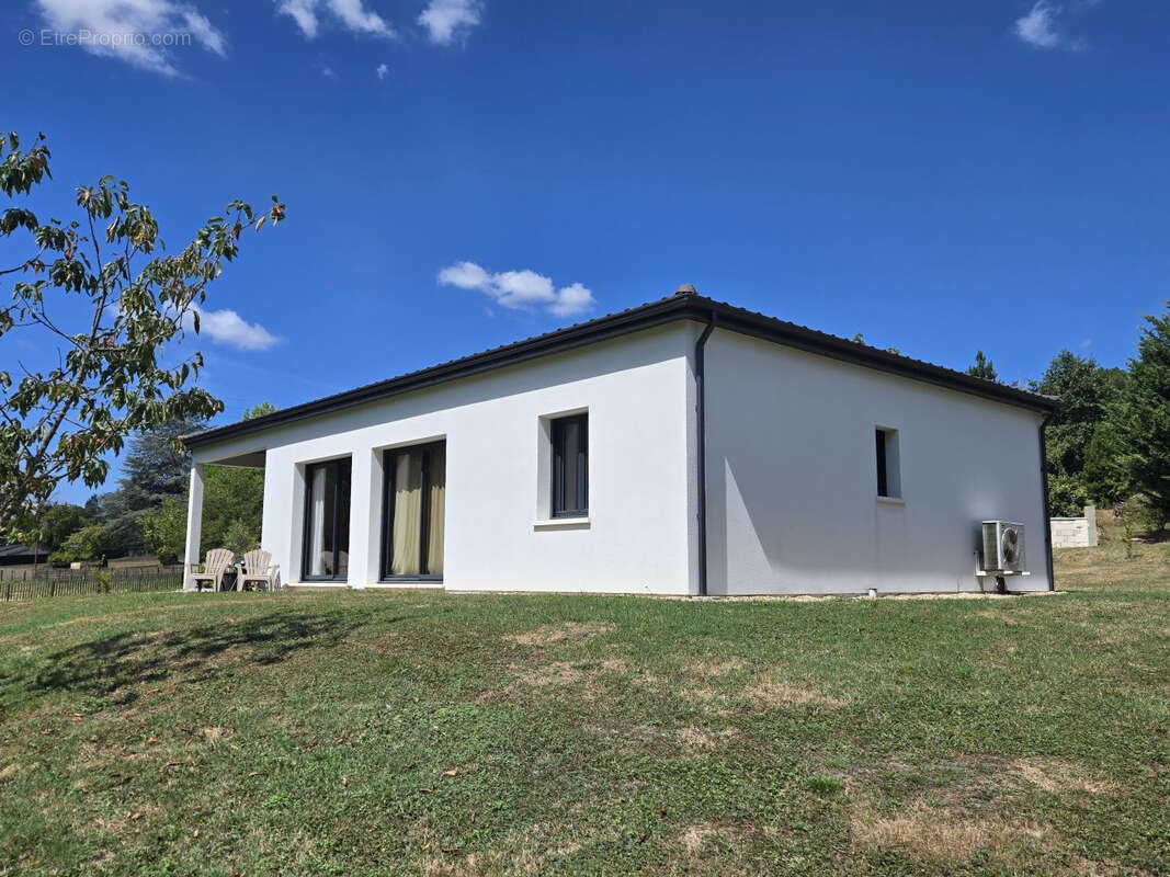 Maison à VILLAMBLARD