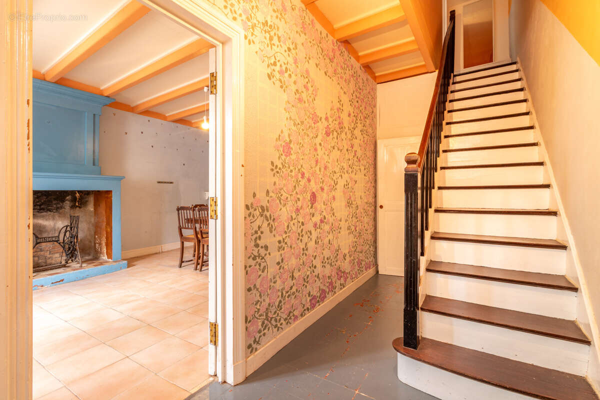 Maison à LES NOUILLERS