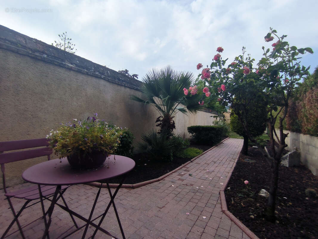 Appartement à CAUDEBEC-LES-ELBEUF