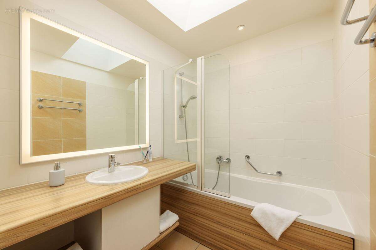 Appartement à CHAMOUILLE