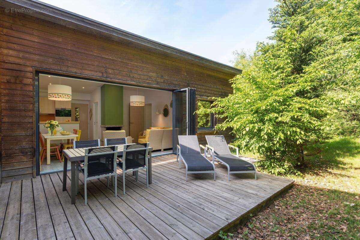 Appartement à CHAMOUILLE