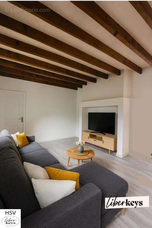 Maison à SAINT-SULPICE