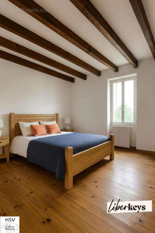 Maison à SAINT-SULPICE