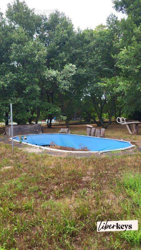 Maison à SAINT-SULPICE