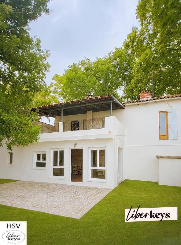 Maison à SAINT-SULPICE