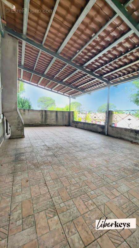 Maison à SAINT-SULPICE