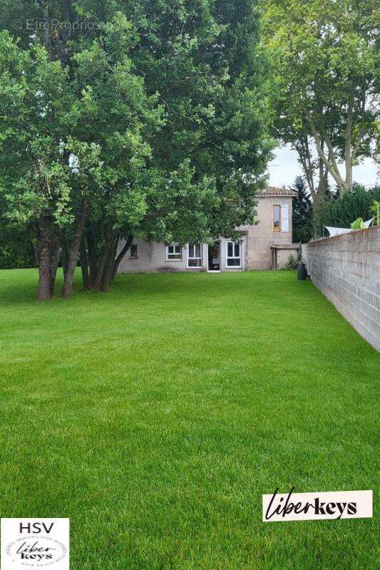 Maison à SAINT-SULPICE