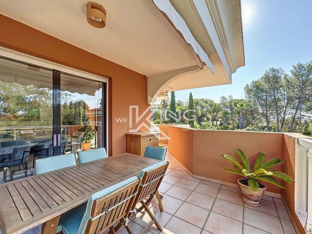 Appartement à SAINT-RAPHAEL