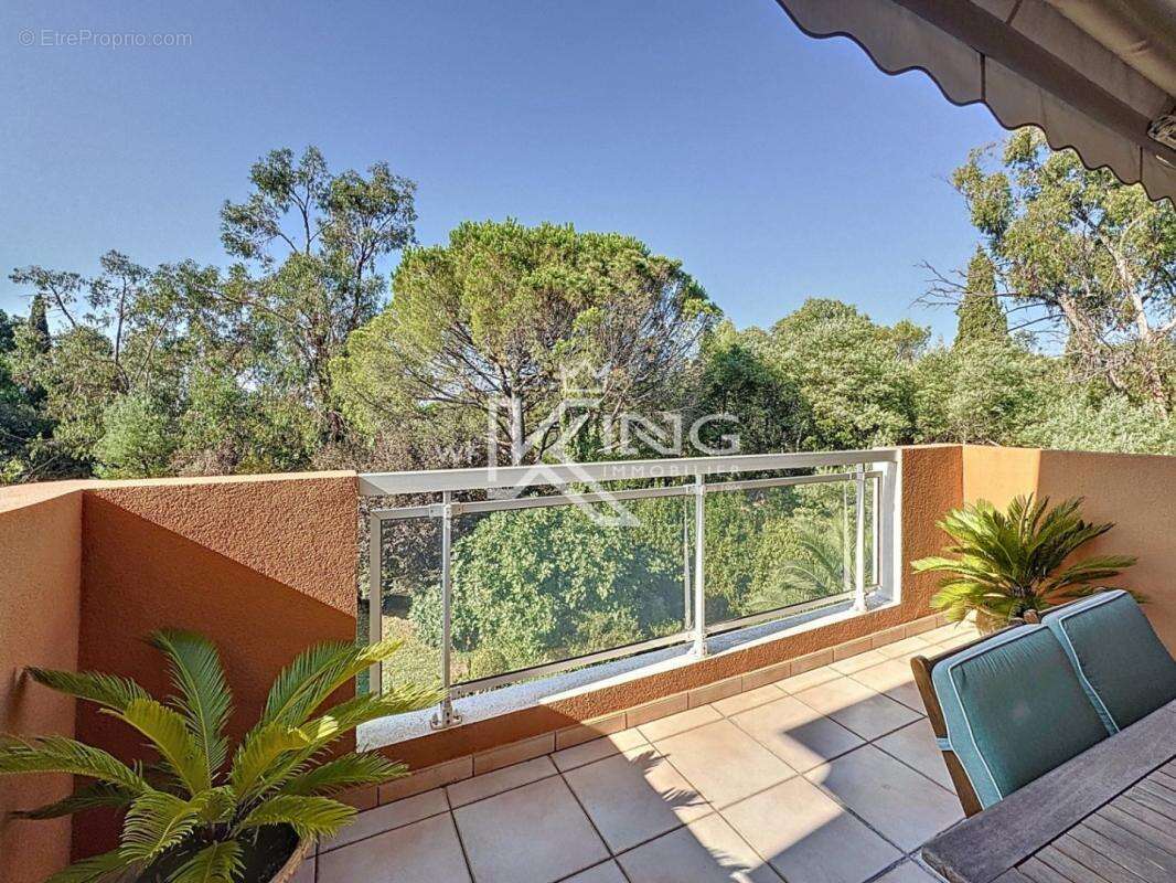 Appartement à SAINT-RAPHAEL