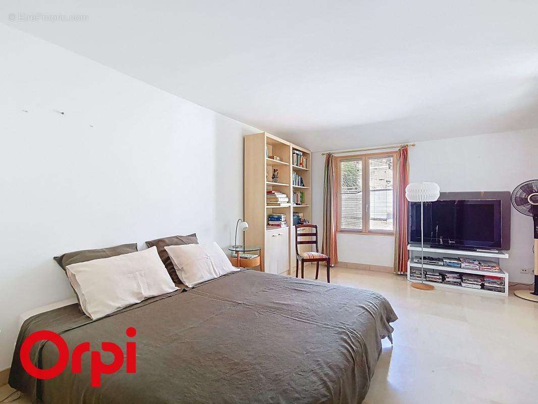 Maison à LA CADIERE-D&#039;AZUR