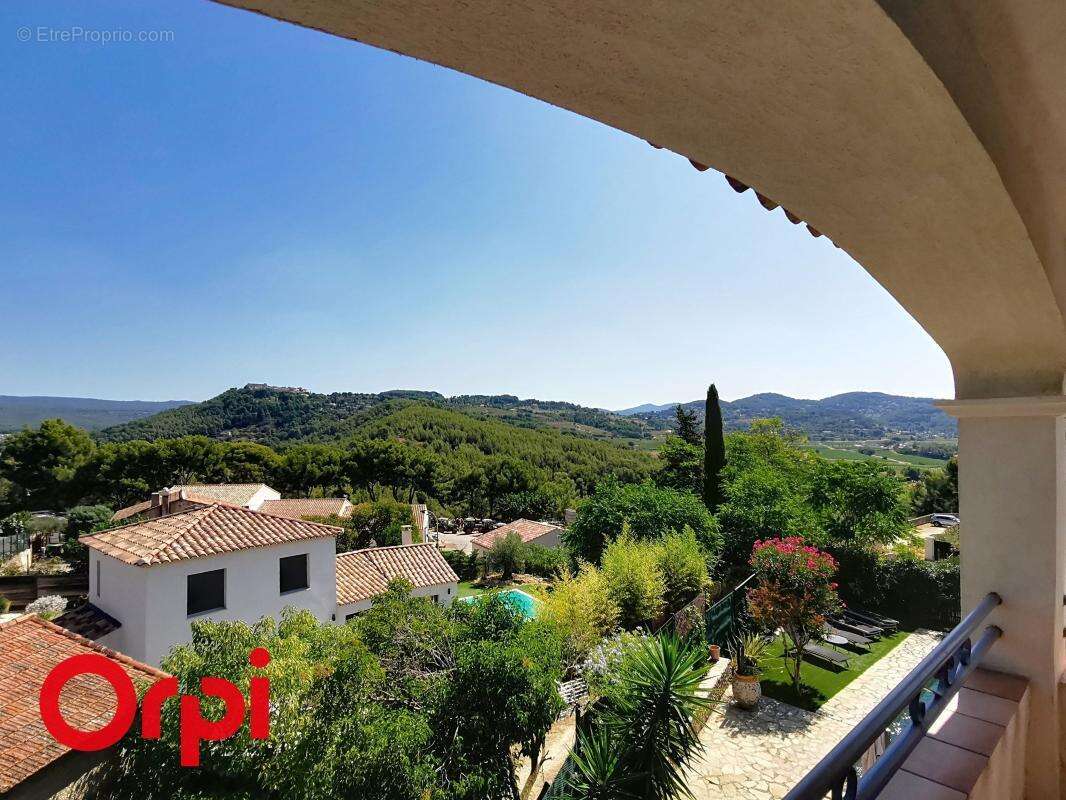 Maison à LA CADIERE-D&#039;AZUR