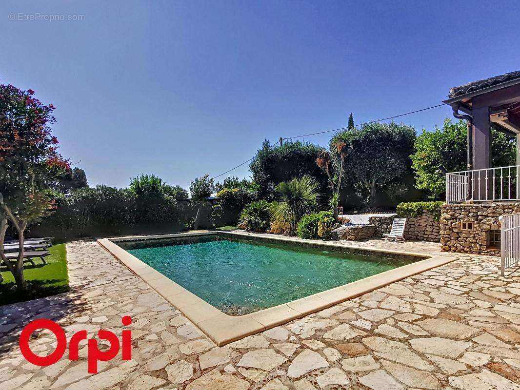 Maison à LA CADIERE-D&#039;AZUR